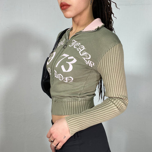 Vintage 2000's Pepe Jeans Khaki Zip Up Sweater with Pink Gothic Writing (XS/S)