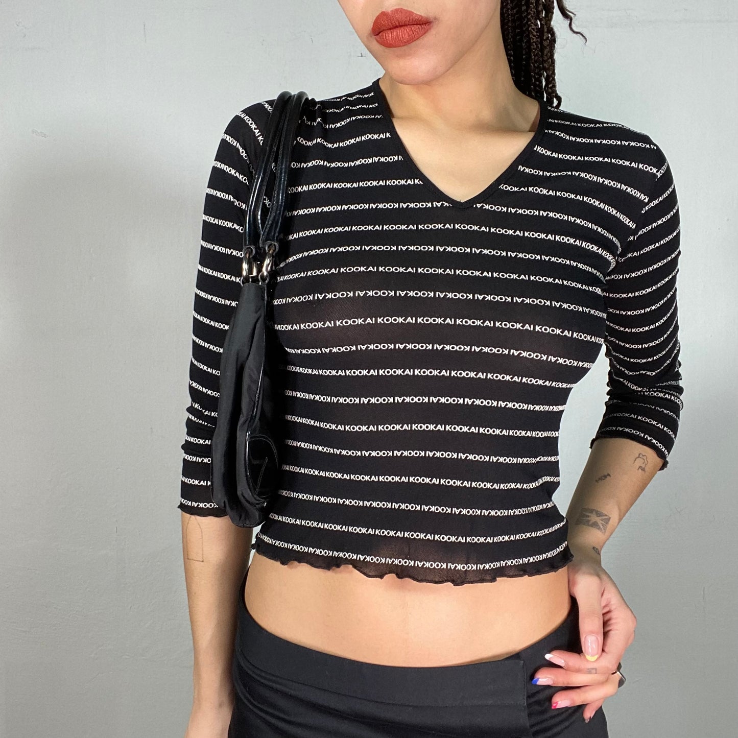 Vintage 90's Model Off Duty Black Midi Sleeve Top with 'KookaÏ' Print (S)