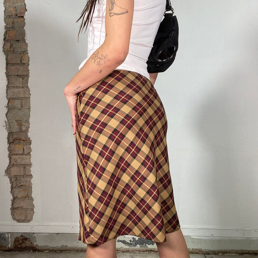 Vintage 2000's Downtown Girl Beige/Red Plaid Midi Skirt (S/M)