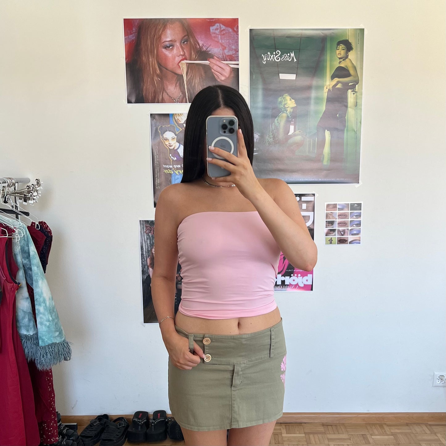 Vintage 90's Cargo Khaki Mini Skirt with Lip Print (38 EU / UK 10 / US 6)