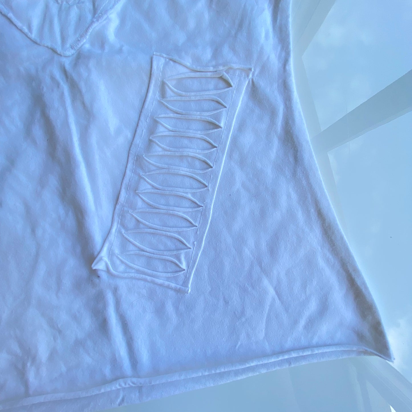 Vintage 90's Grunge White Slashed Tank Top (M)