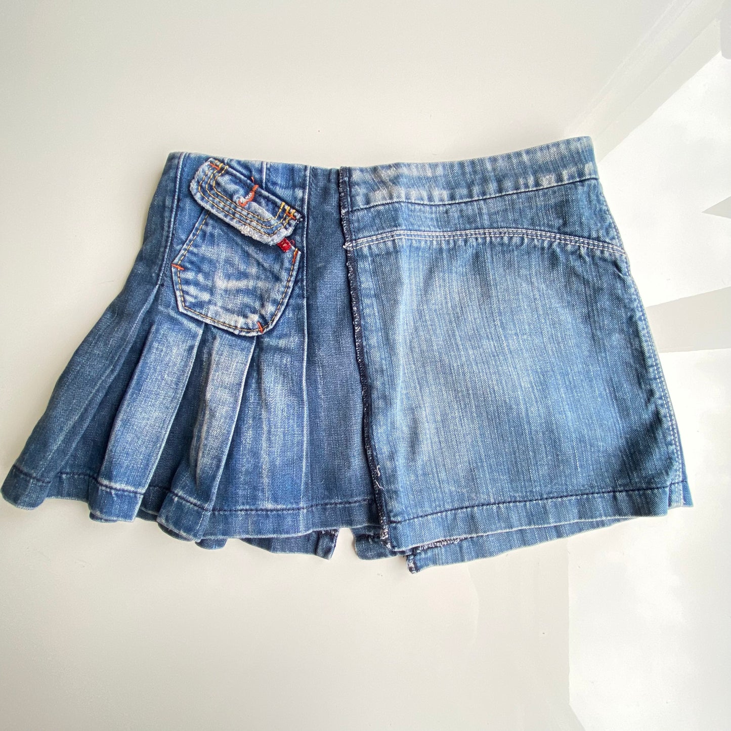 Vintage 90's Miss Sixty Denim Pleated Mini Skirt (S / 36 EU / UK 8 / US 4)