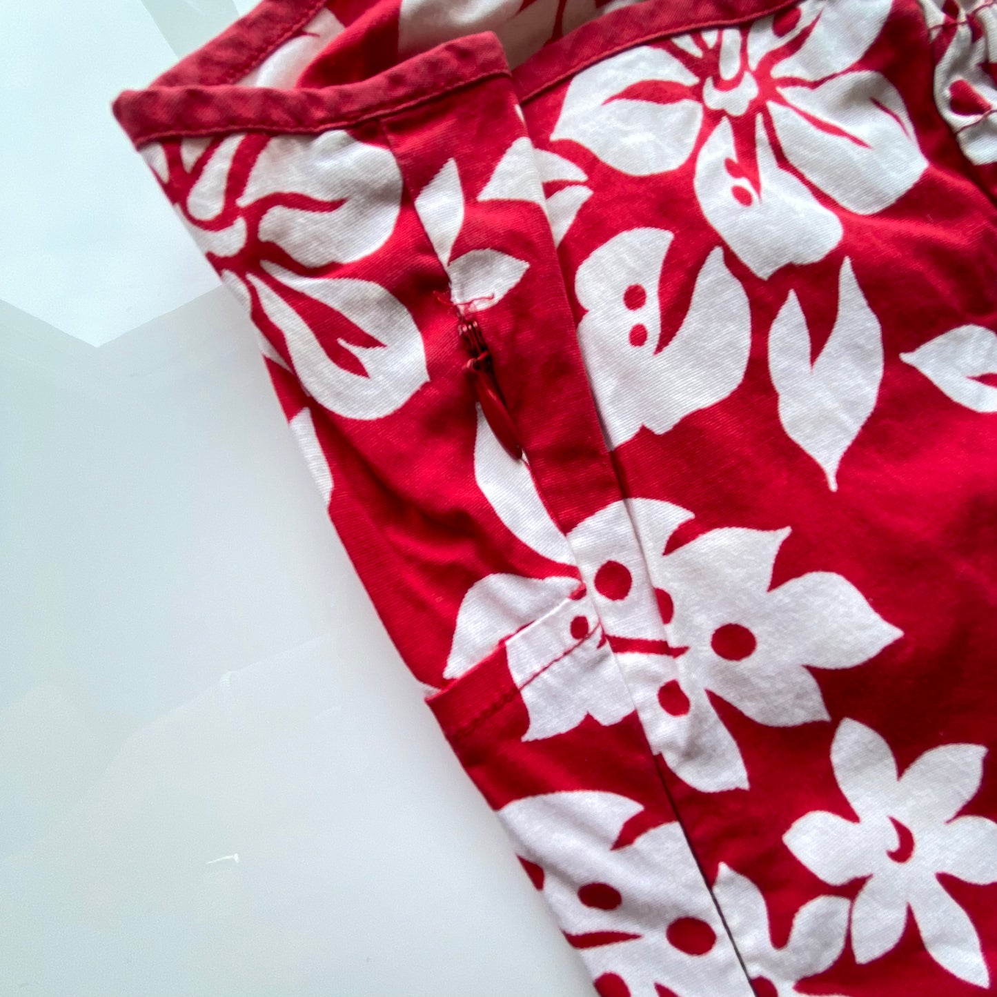 Vintage 90's Summer Holiday Red Hibiscus Dress (34 EU / UK 6 / US 4)