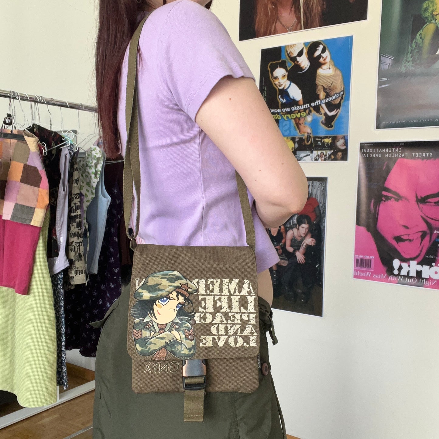 Vintage Y2K Khaki Crossbody Bag with Funky Army Cartoon Graphic