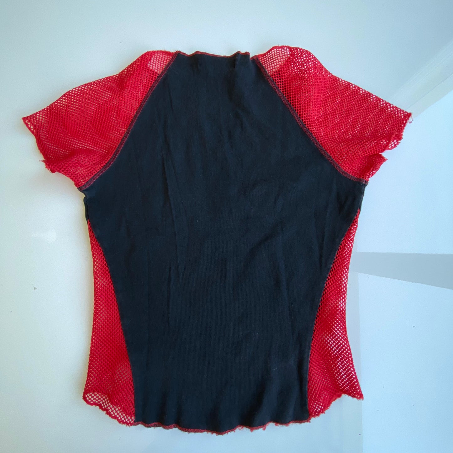 Vintage 90’s Sporty Graphic Black Baby Tee with Red Fishnet Detail (S)