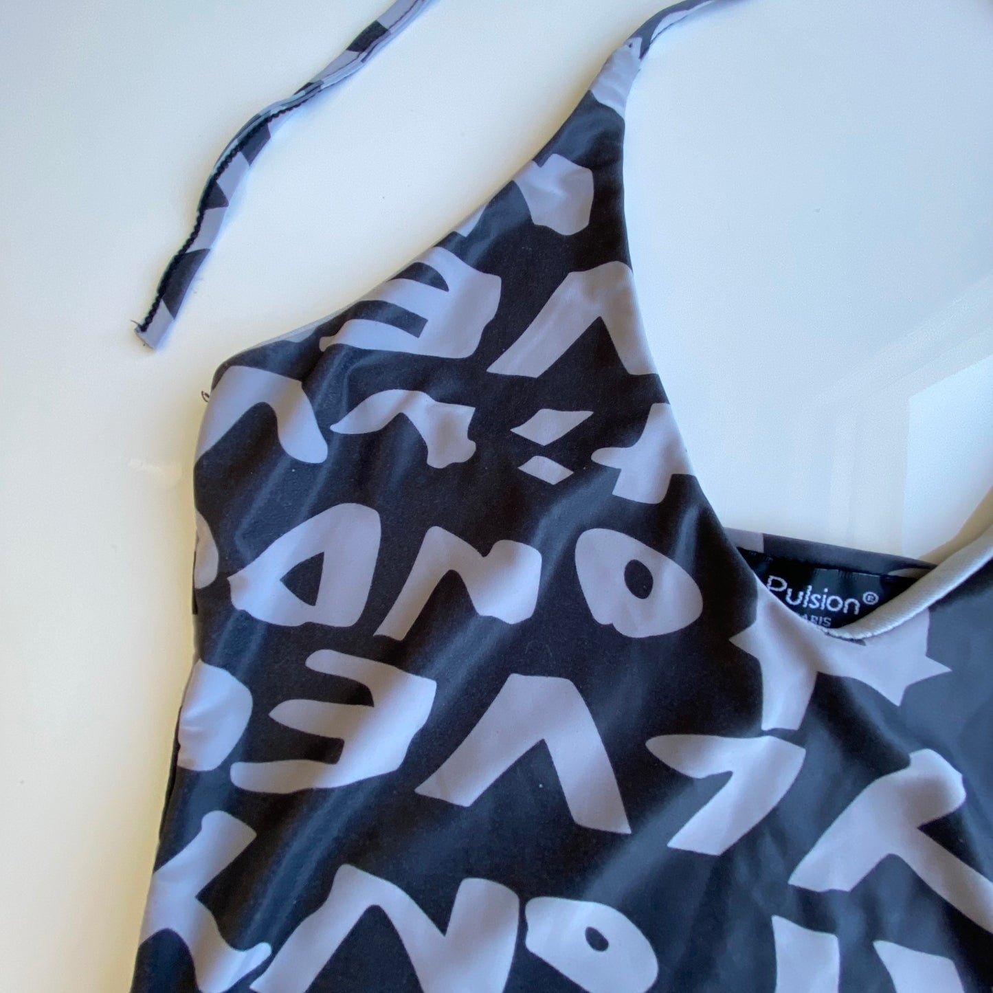 Vintage 90’s Rave Black and White Text Graphic Halter Neck Top (S)