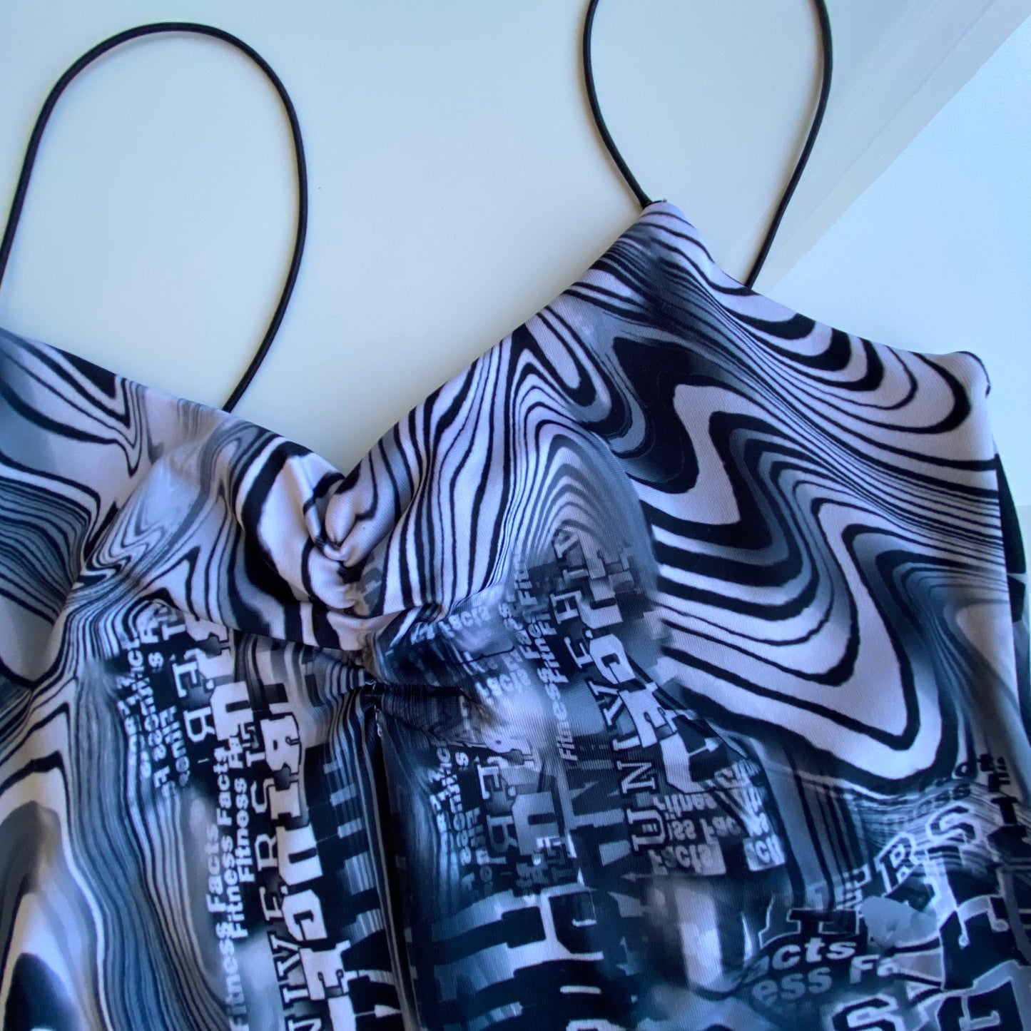 Vintage 90’s Funky Print Grey Cami Top (L)