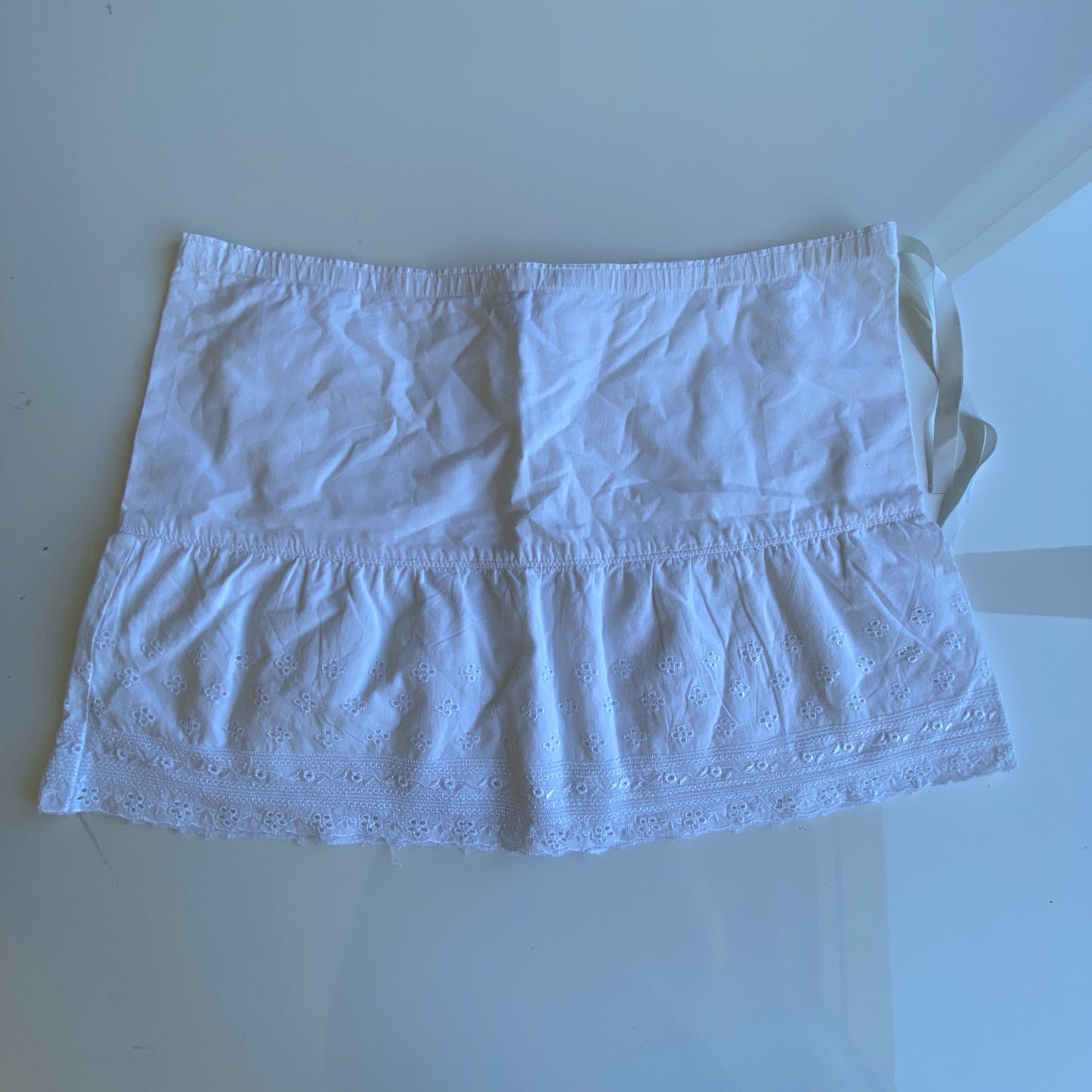 Vintage 90’s Fairy Hippie White Ruffle Mini Skirt (S)