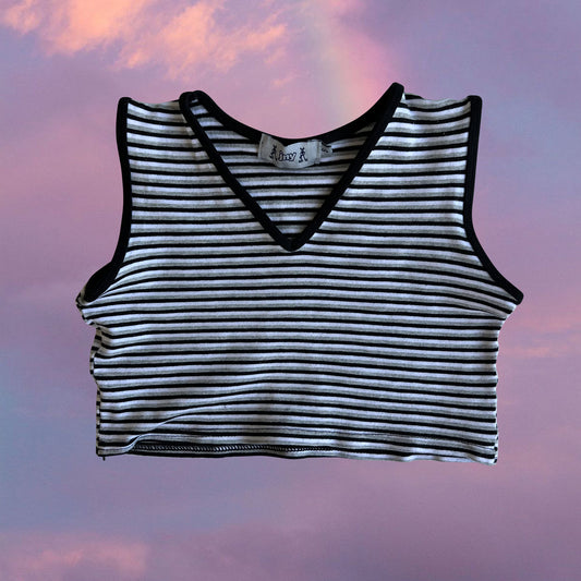 Vintage 90's Skater Striped Black and White Ultra Cropped Tank Top (XXS/XS)