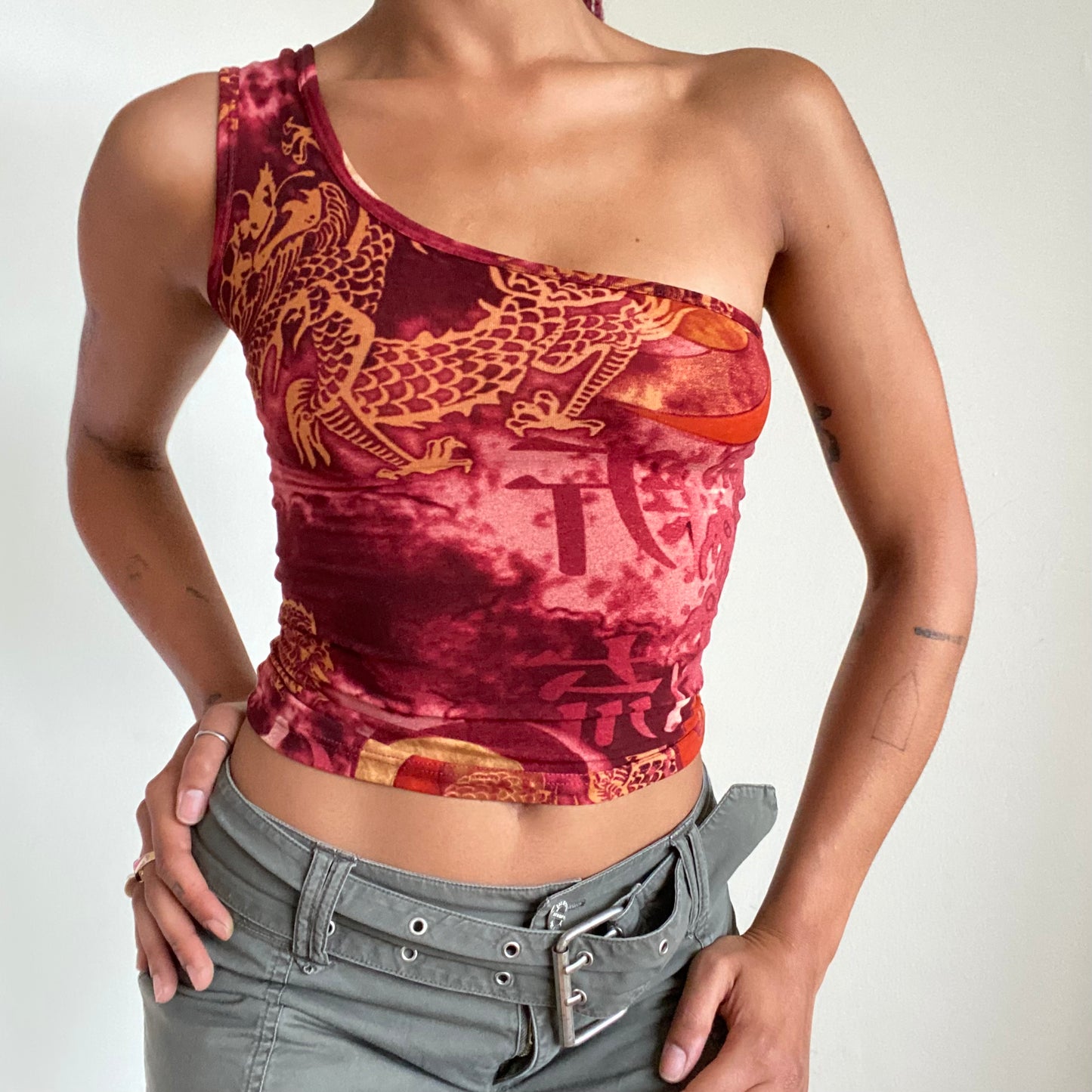 Vintage 90’s Funky One Shoulder Red Dragon Print Top (XS)