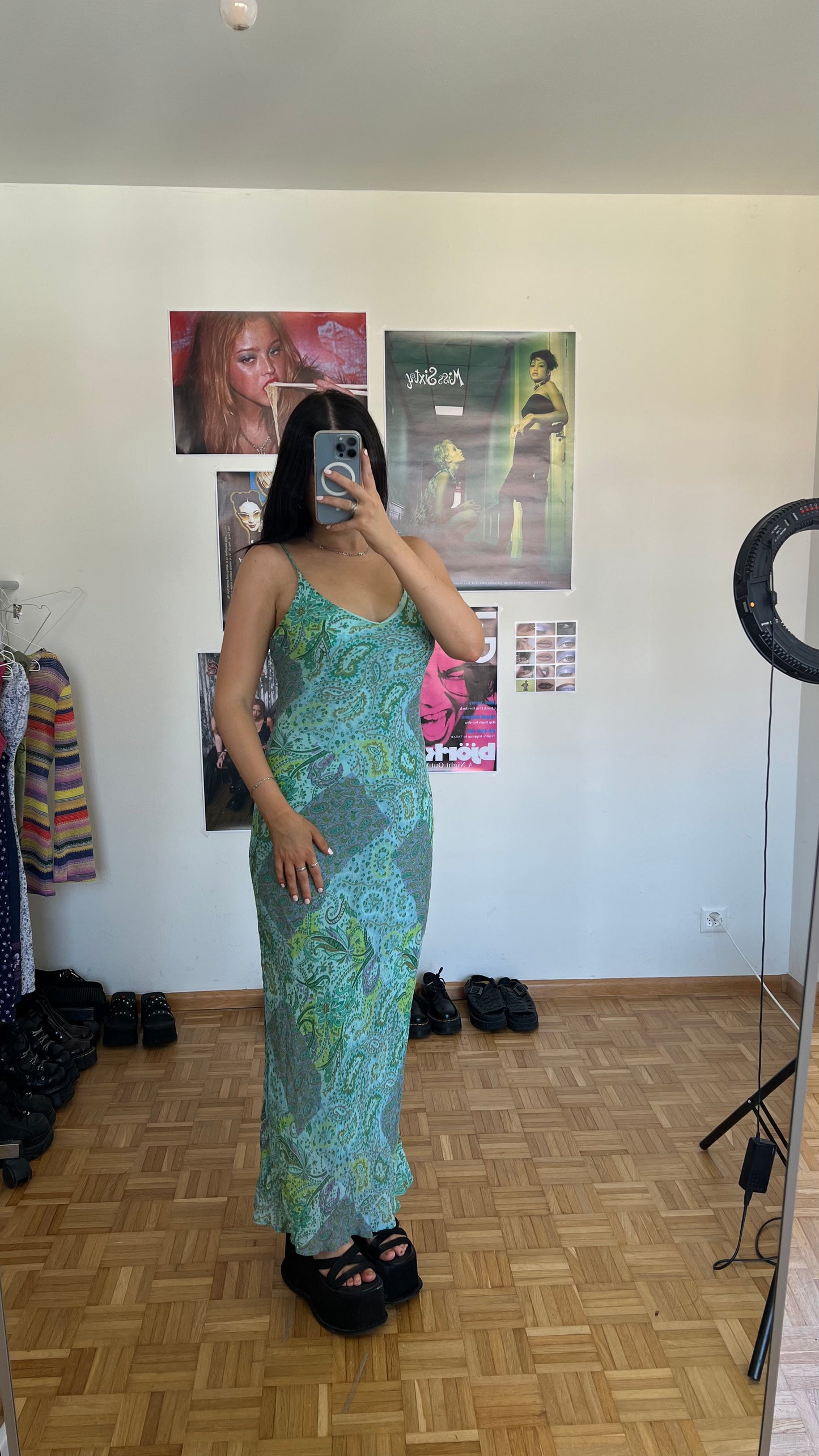 Vintage 90's Boho Green Paisley Maxi Dress (S/M)