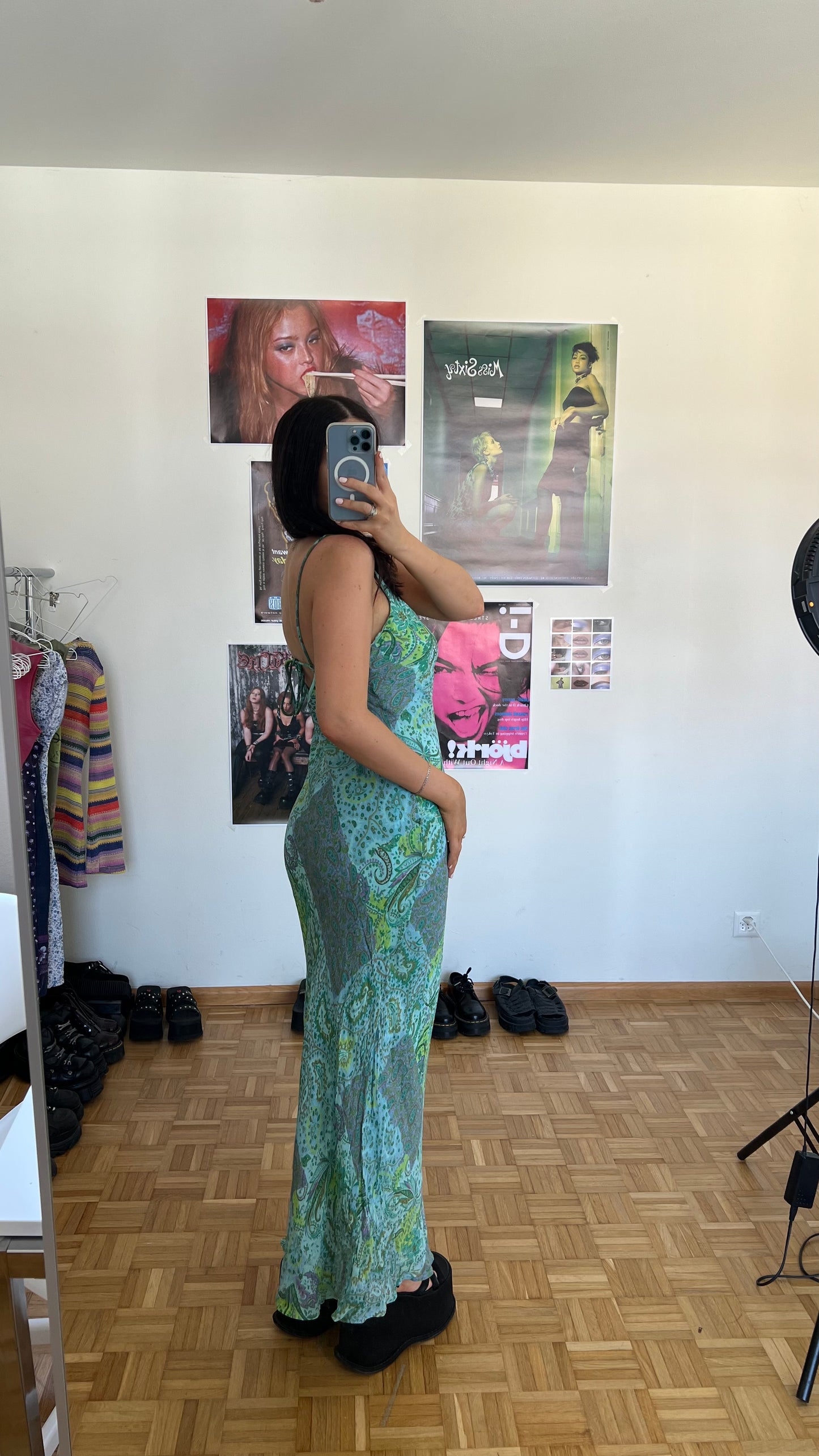 Vintage 90's Boho Green Paisley Maxi Dress (S/M)