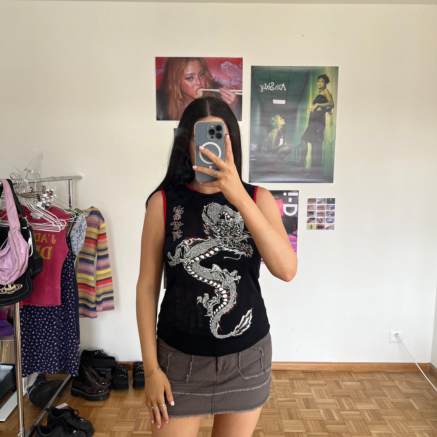 Vintage 90's Skater Black Tank Top with Dragon Graphic (M)