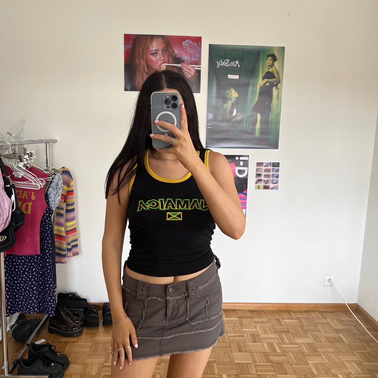 Vintage 90's Jamaica Flag Black and Yellow Tank Top (L)