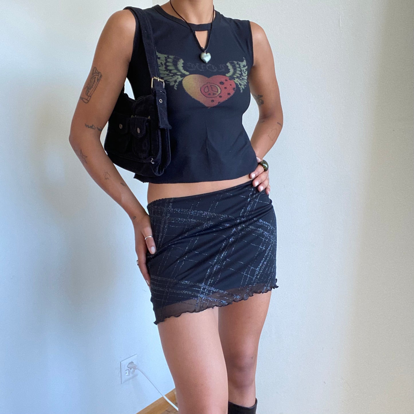 Vintage 90's Clubwear Black Shimmery Mesh Mini Skirt (XS/S)