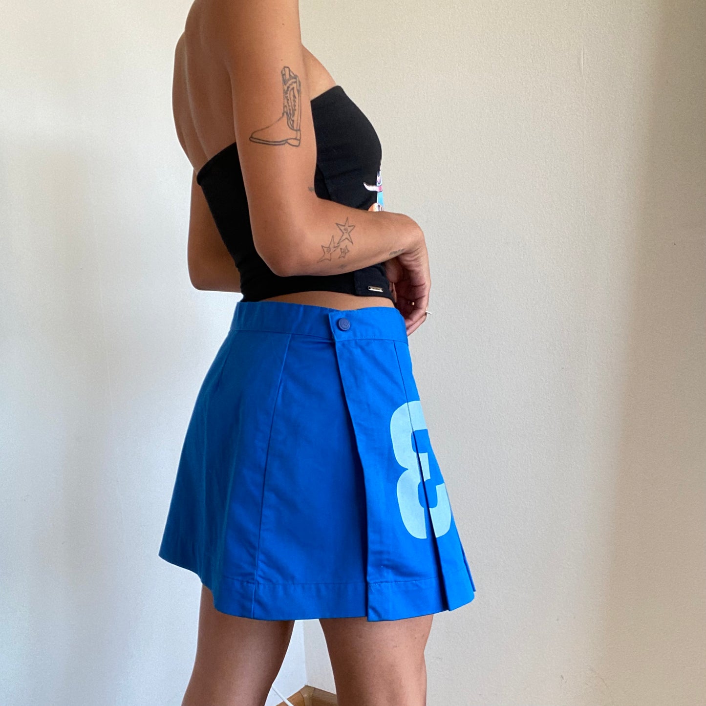 Vintage 90's Sporty Blue Pleated Mini Skirt (M)