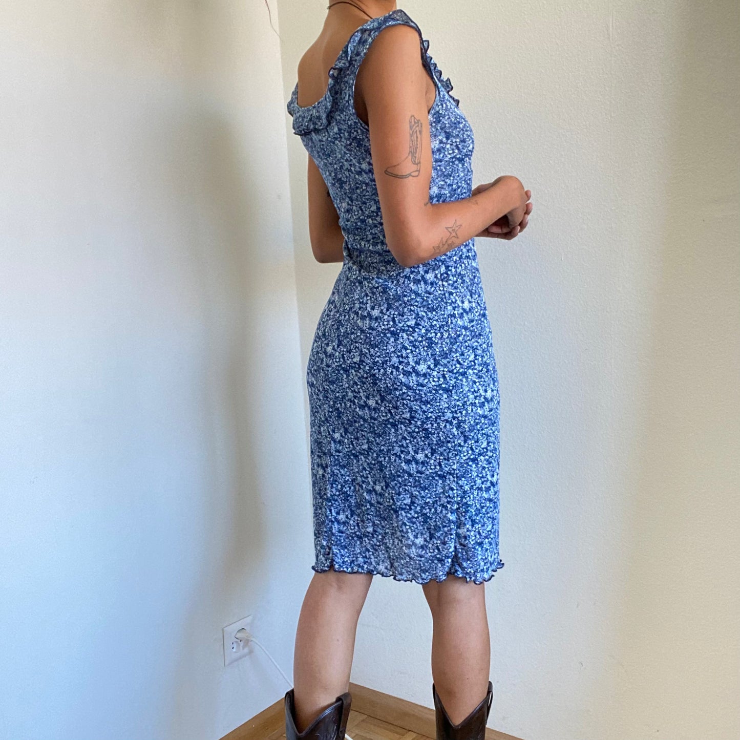 Vintage 90's Romantic Floral Blue Midi Mesh Dress with Ruffle Details (S)