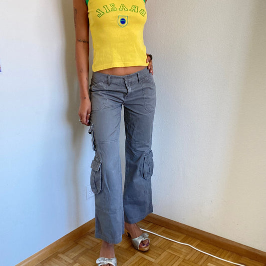 Vintage 90's Skater Grey Low Waisted Baggy Cargo Pants (S)