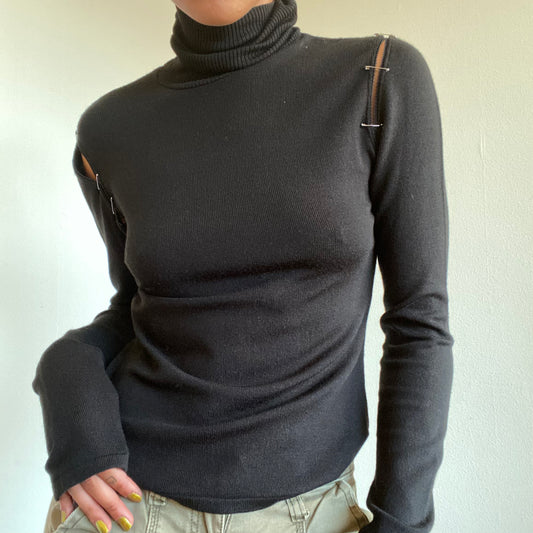 Vintage 90’s Grunge Black Turtleneck Knit with Cutout Shoulder Safety Pin Detail (M)