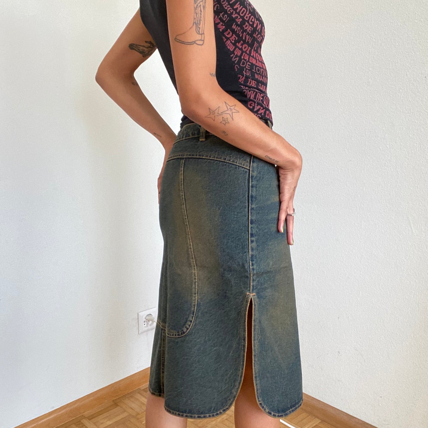 Vintage 90's Bella Hadid Style Denim Washed Midi Skirt (S)