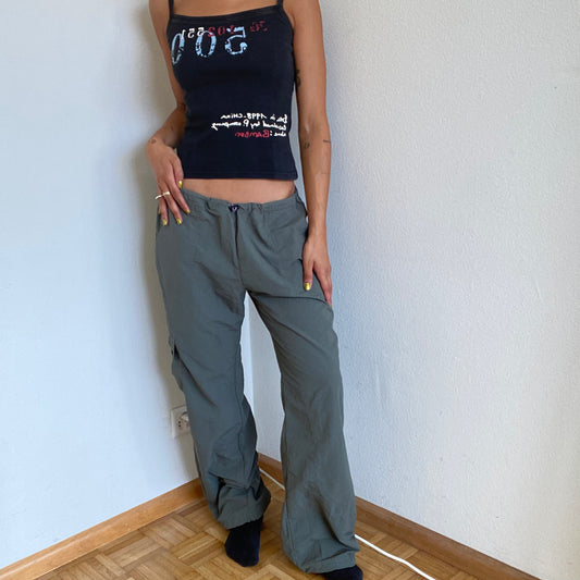 Vintage 90's Style Techwear Khaki Cargo Pants with Toggle (S/M)