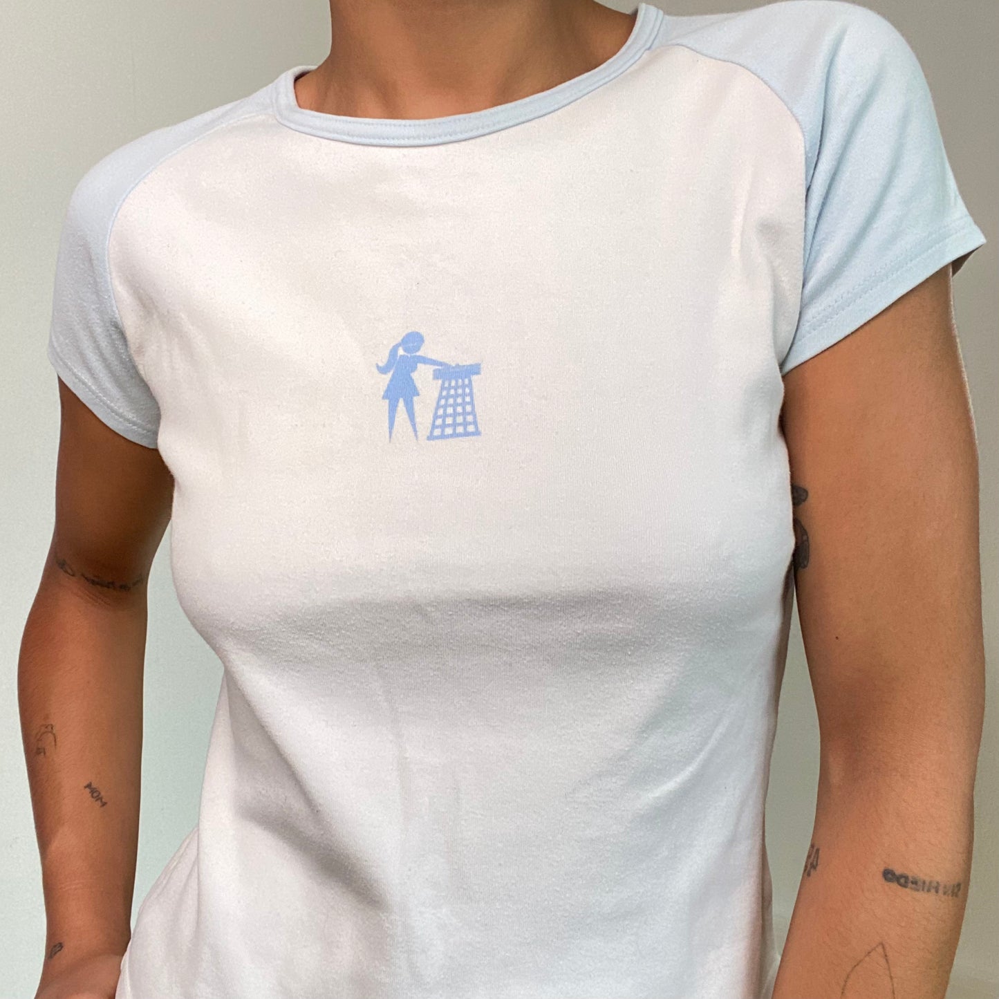 Vintage 90’s Skater White and Baby Blue T-Shirt With Woman Graphic (S/M)