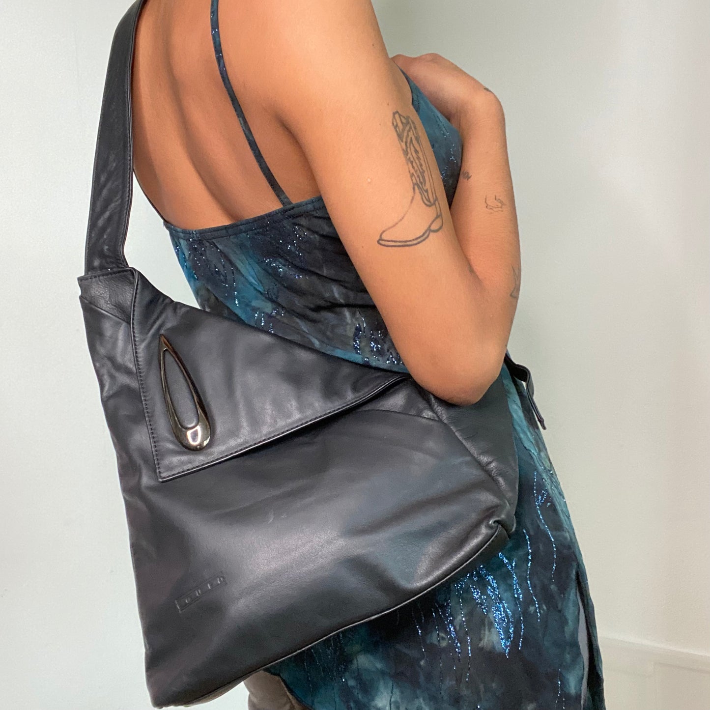 Vintage 90's Classic Black Leather Triangle Crossbody Bag