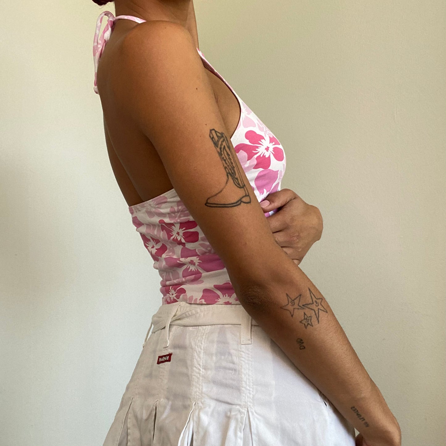 Vintage 90's White and Pink Hibiscus Halter Neck Top (S/M)