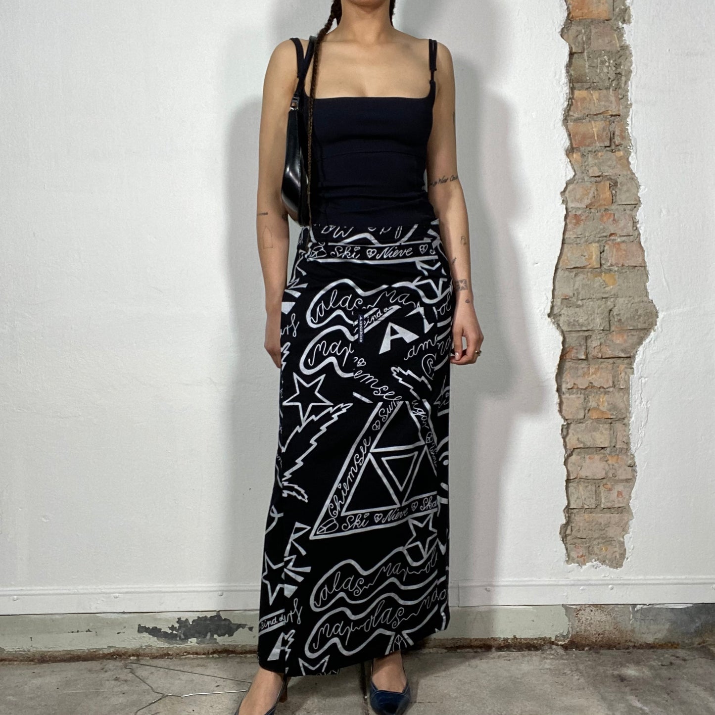 Vintage 2000's Chiemsee Funky Black Maxi Skirt with Funky White Print (S)