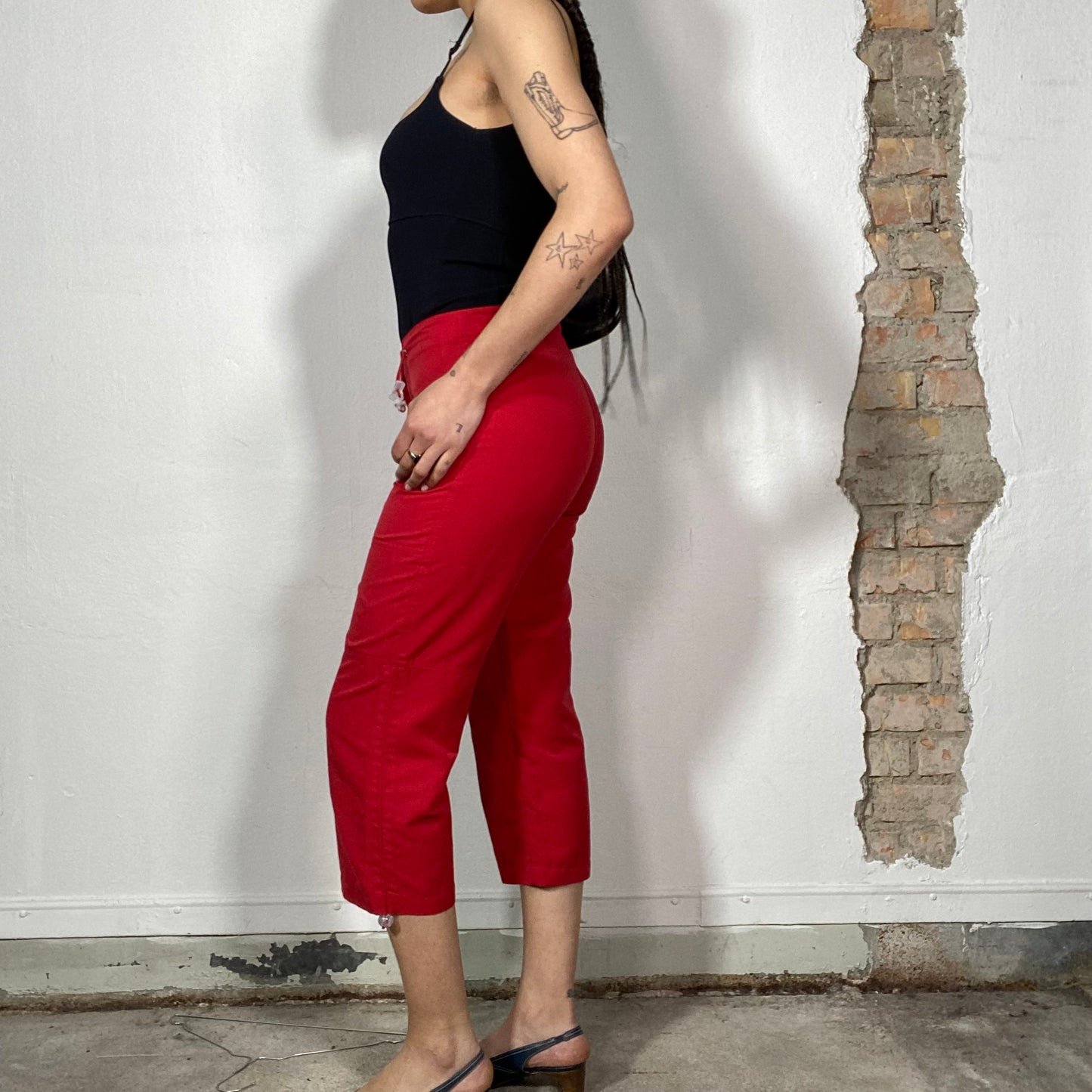 Vintage 90's Streetstyle Red Capris with Waist Toggles (S)