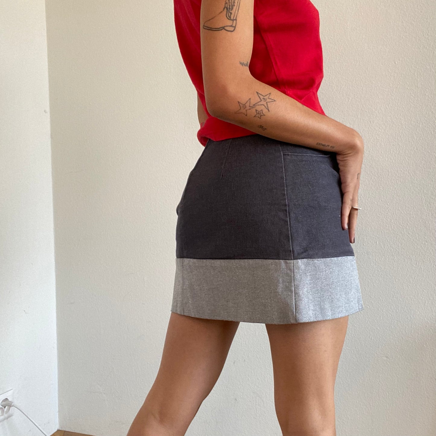 Vintage 90's Downtown Girl Two-Tone Denim Mini Skirt (S)