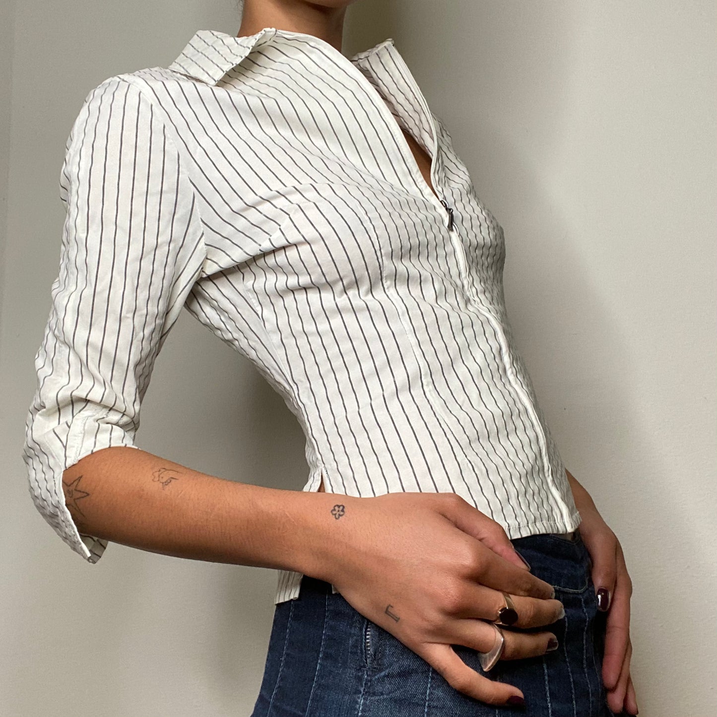 Vintage 90's Rachel Green White Pinstripe Zip Up Blouse (S)