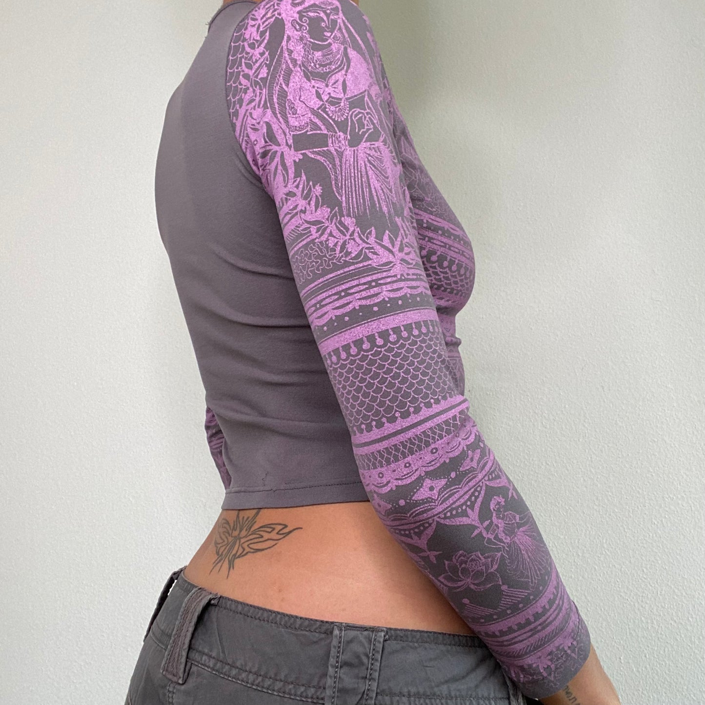 Vintage 90's Funky Longsleeve Top with Purple Mandala Print (XS)