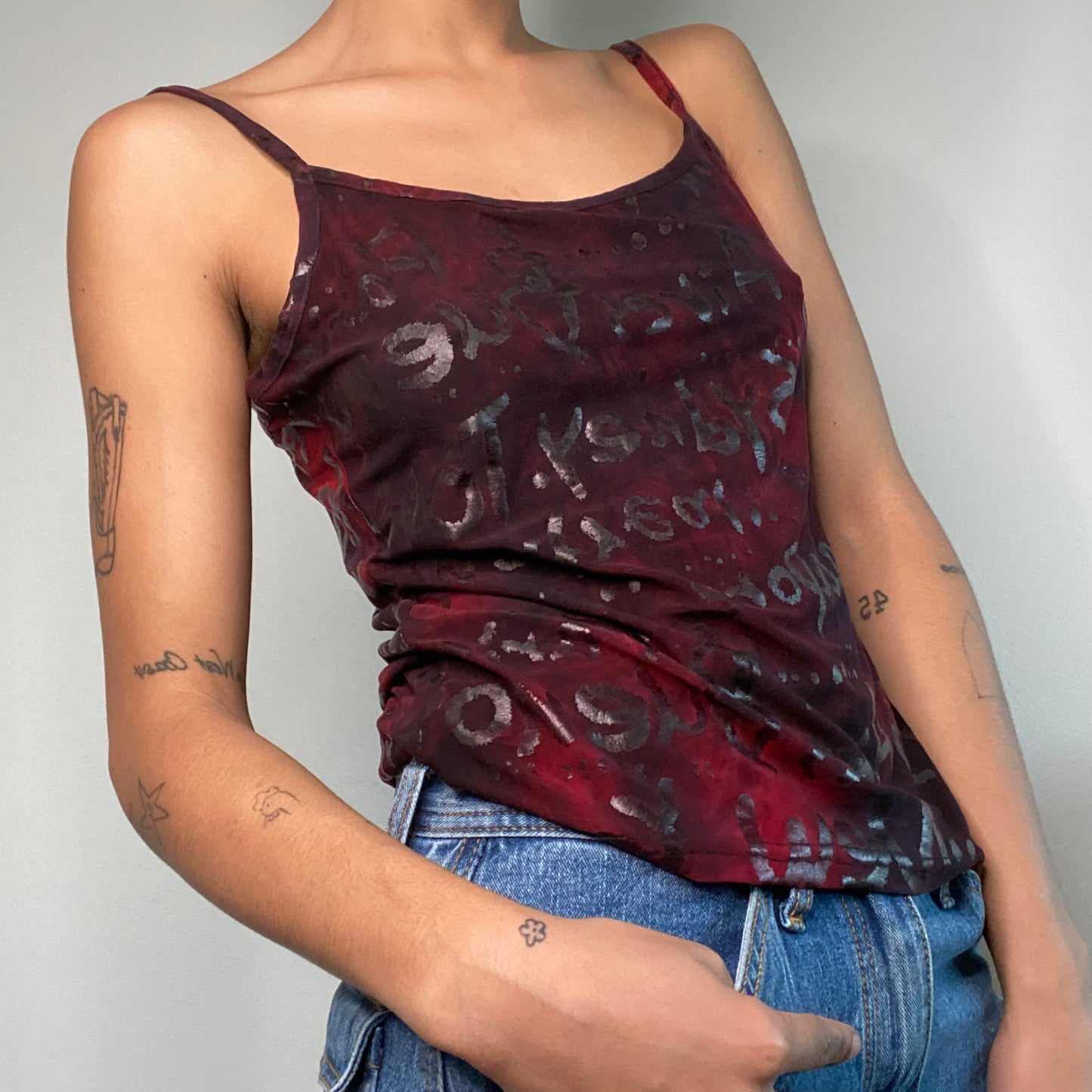 Vintage 90's Grunge Bordeaux Cami Top with Writing Print (M)