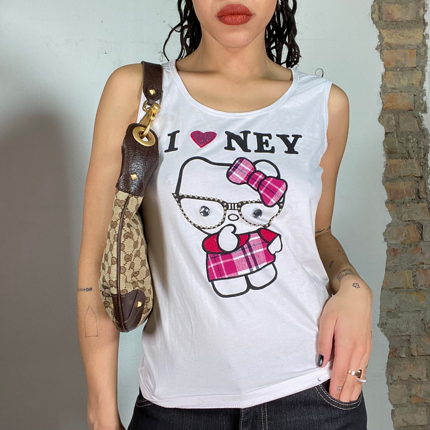 Vintage 2000's Kawaii 'I Heart NEY' White Tank Top with Cat Print (M)