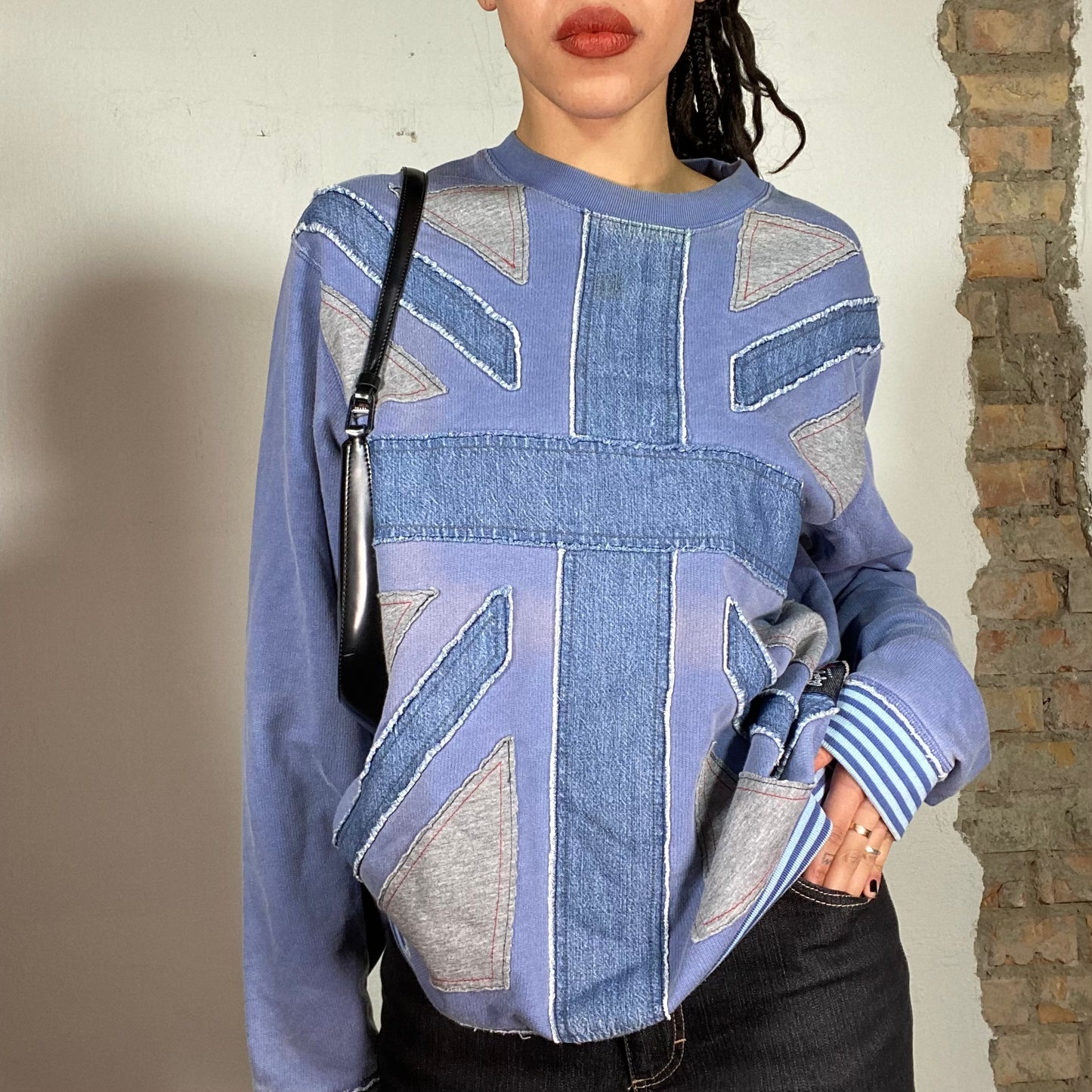 Vintage 90's Dad  Blue Sweater with UK Flag Patchwork Print (L)