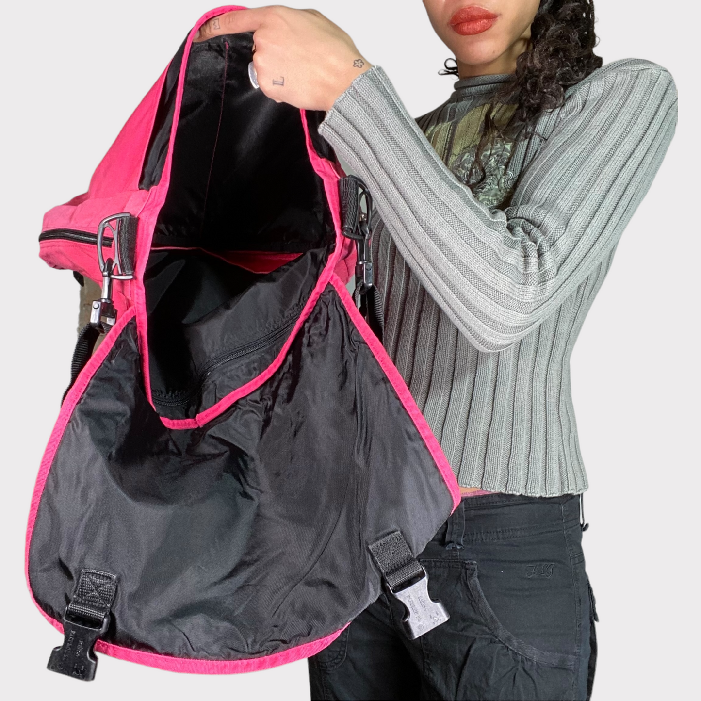 Vintage 90's Eastpack Hot pink messenger Crossbody Bag