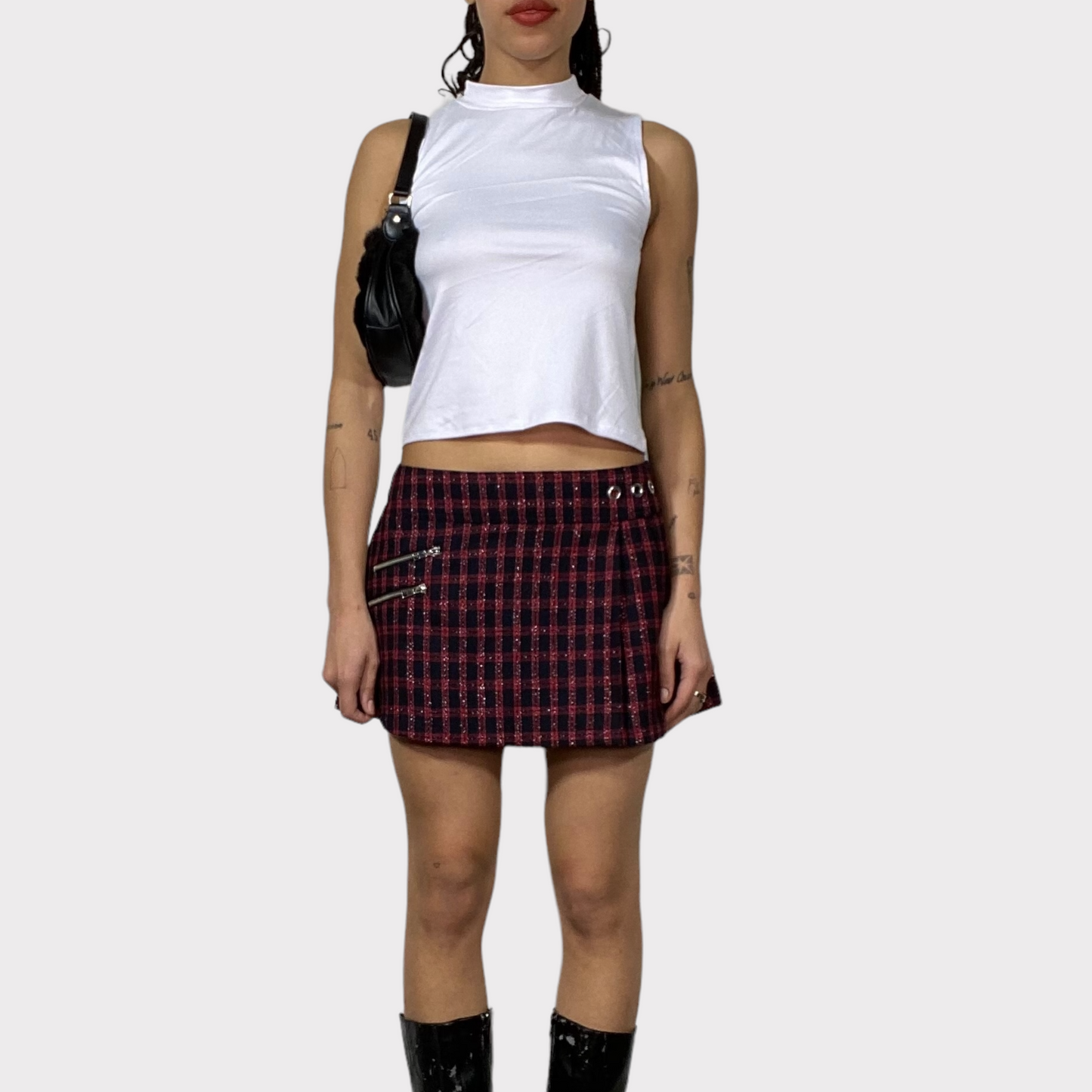 Vintage 90's Downtown Girl Red and Black Plaid Glittery Mini Skirt (S/M)