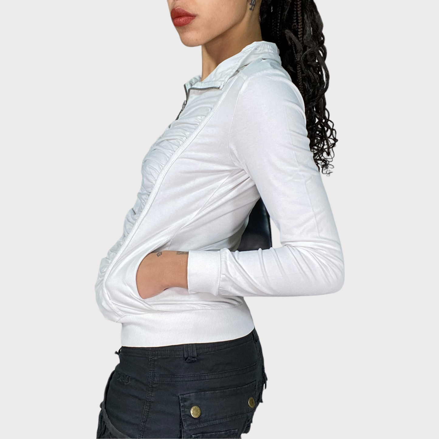 Vintage 2000's Bratz White Scrunched Zip Up Sweater with Rhinestone Back Print (S)