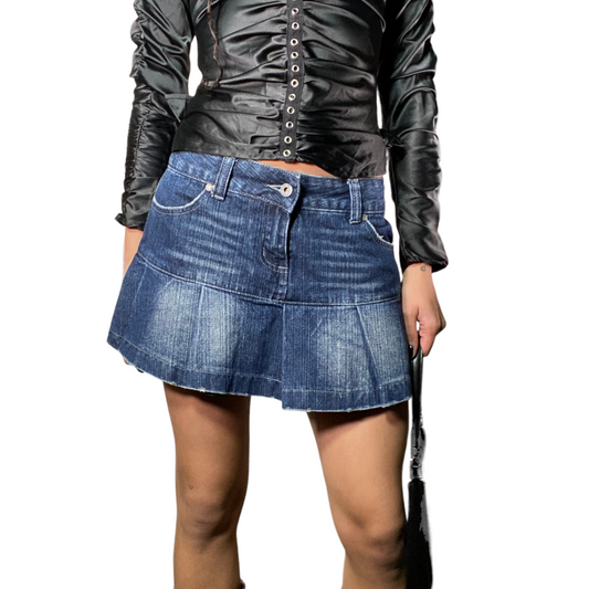 Vintage 90's Downtown Girl Denim Pleated Mini Skirt (S)