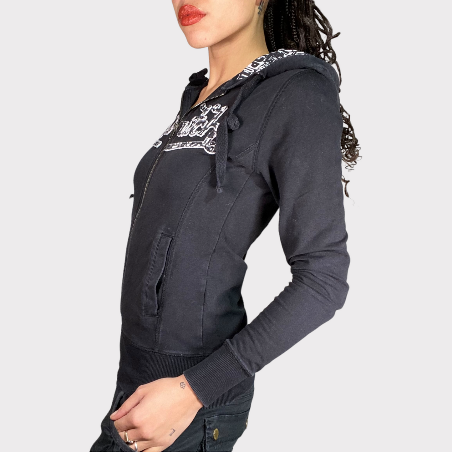 Vintage 2000's Archive VonDutch Black Zip Up Hoodie (XS/S)