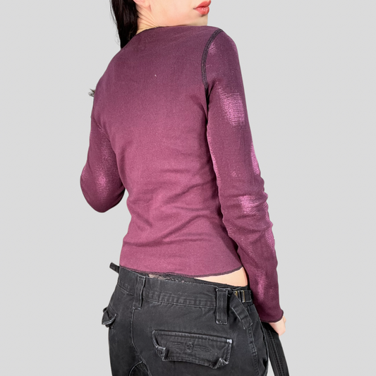 Vintage 2000's Grunge Purple Longsleeve with Gothic Writing Print (M/L)