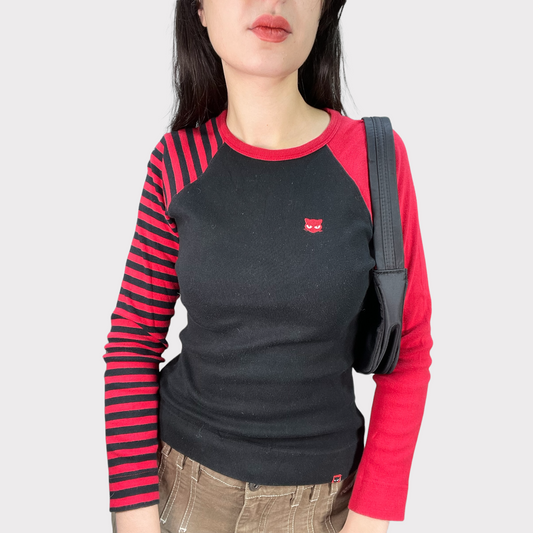 Vintage 90's Punky Black and Red Longsleeve Top with Kitten Embroidery (S)
