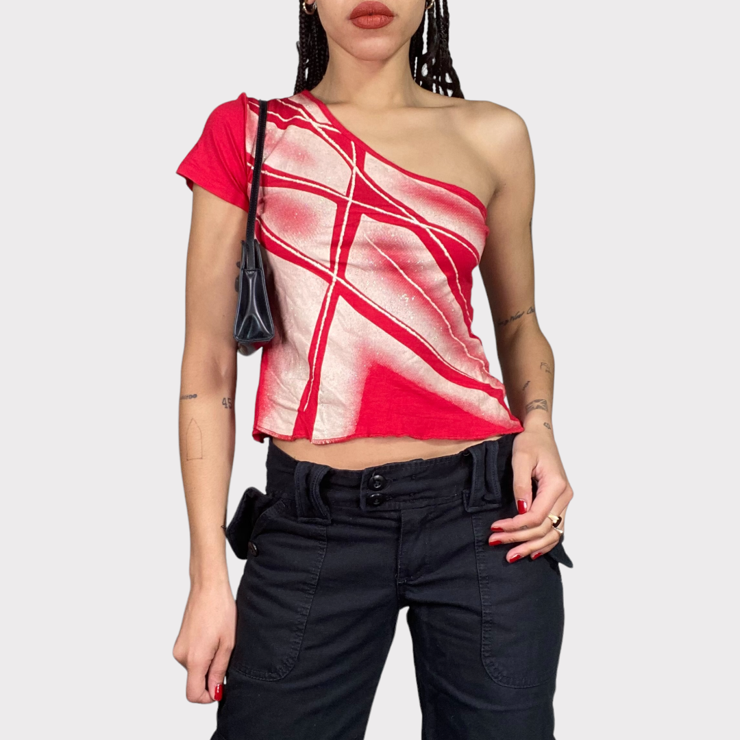 Vintage 2000's Archive Red One Shoulder Shirt (S/M)