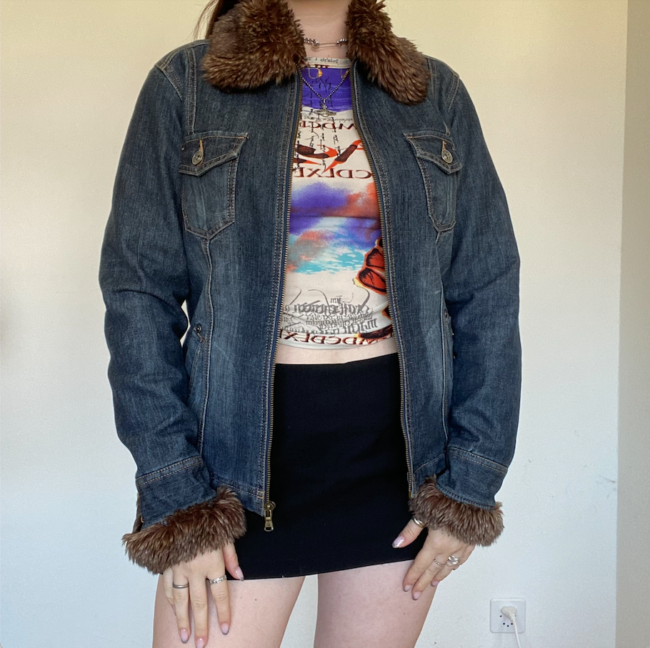 Vintage 90's Gilmore Girls Style Furry Trim Zip Denim Jacket (S)
