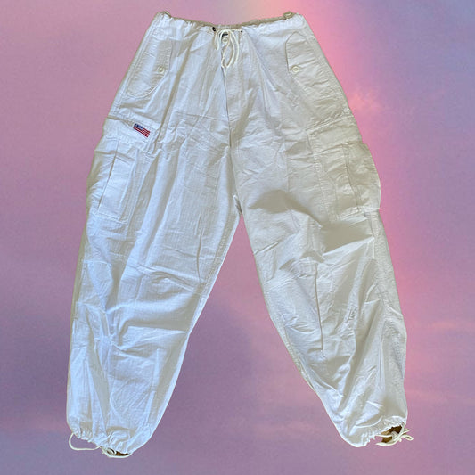 Vintage 90’s Archive White Parachute Baggy Cargo Pants (S/M/L)