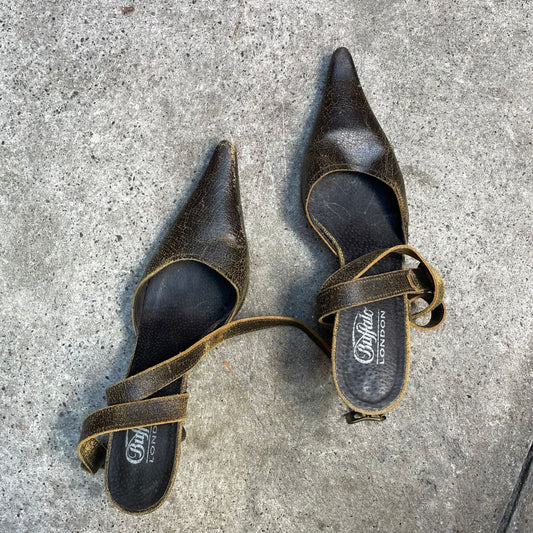 Vintage 90's Buffalo Leather Kitten Heels With Straps (Size 39EU)