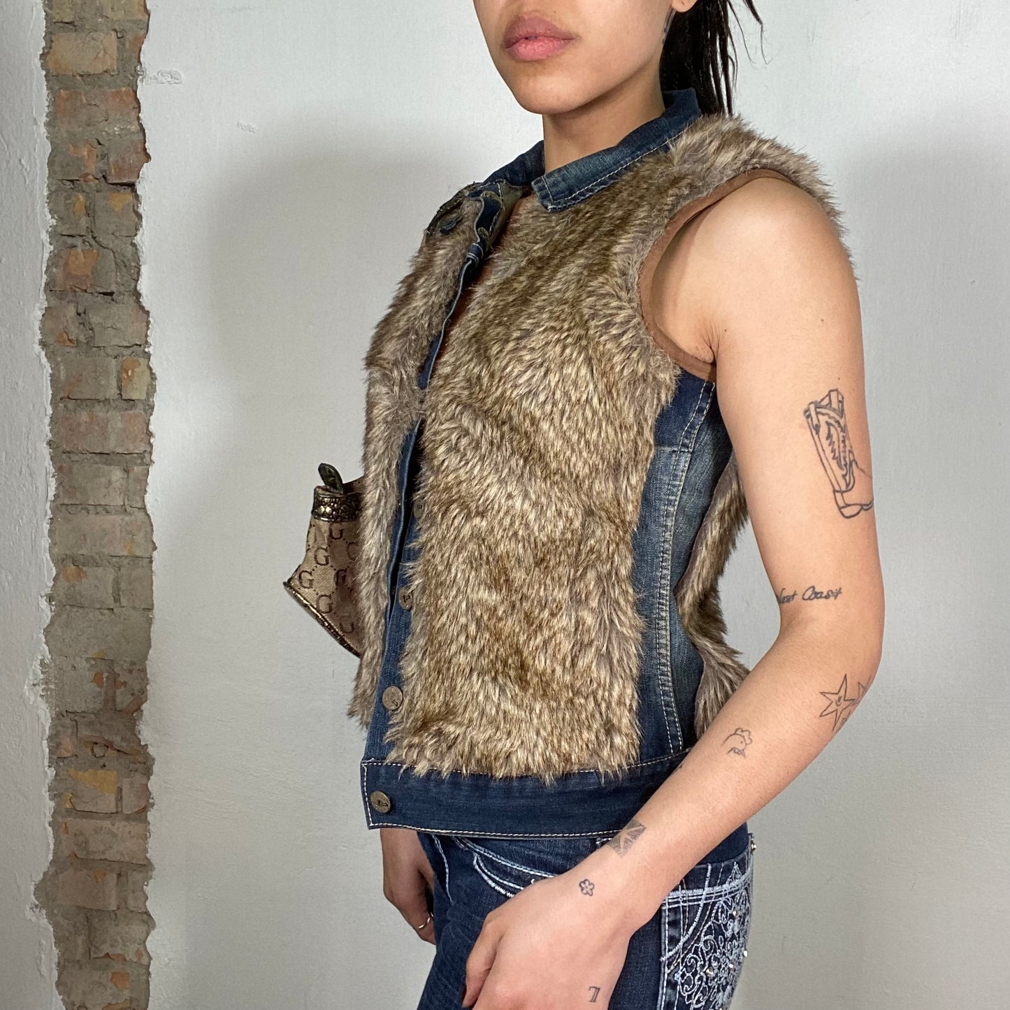 Vintage 90's Streetwear Faux Fur Vest with Denim Trim (S) mol