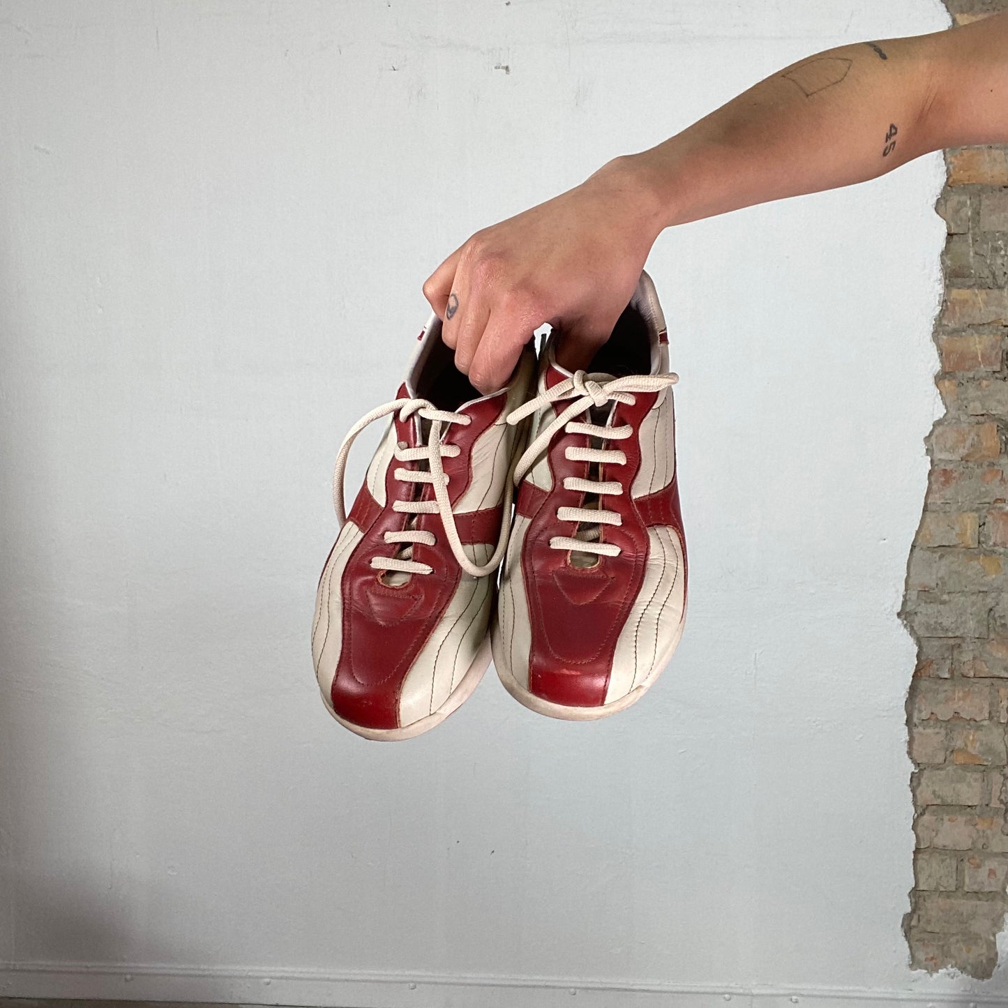 Vintage 90's Lacoste White and Red Bowling Sneakers (EU38/US6,5)