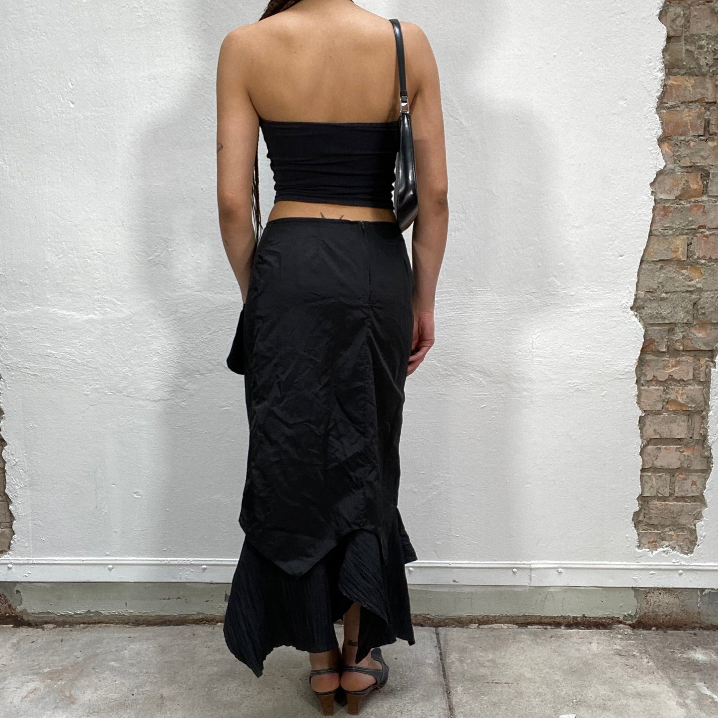 Vintage 2000's Cyber Black Maxi Cargo Skirt with Scrunched Details (S)